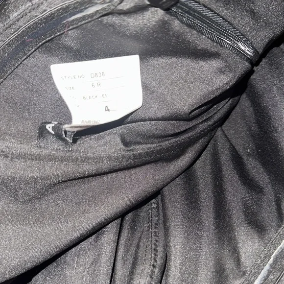 NEW Alfred Sung Off the Shoulder Ruffle Satin Black Trumpet Gown Sz 6 - Picture 3 of 6